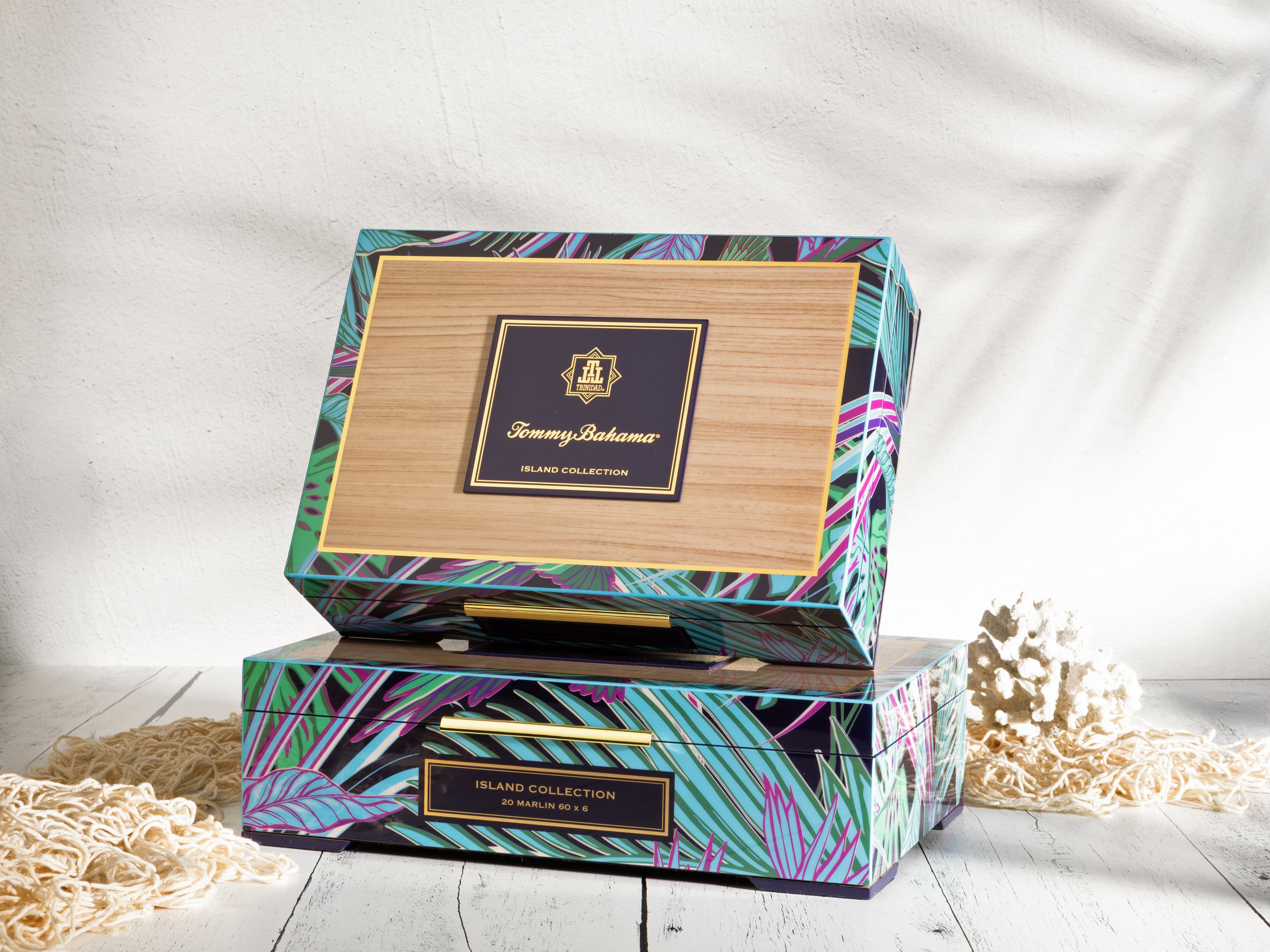 20-count Island Collection boxes